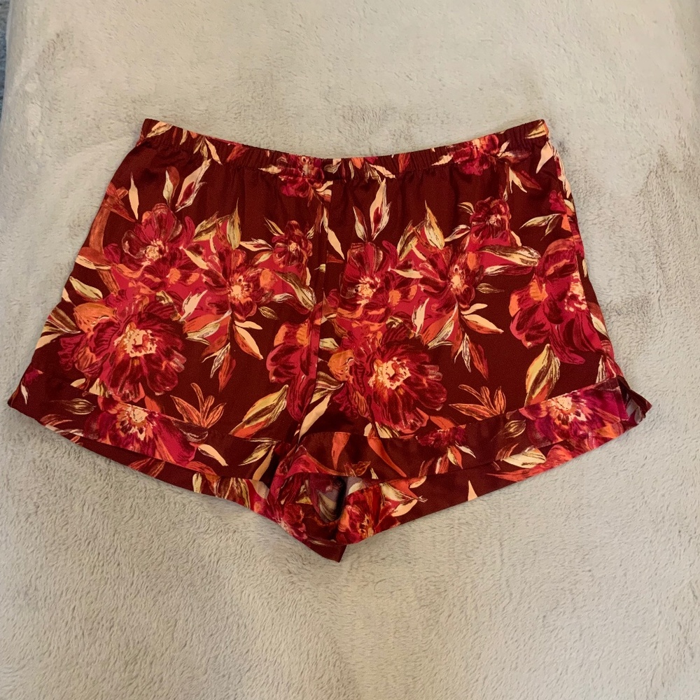 Stars Above Tropical M Sleep Shorts Satin Vacation Resortwear Dainty Feminine